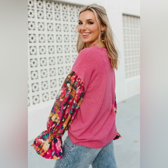 Sachet Pink Flower Patchwork Ruffled
Sleeve Ribbed Knit Drop Shoulder Top Boho - Picture 2 of 11